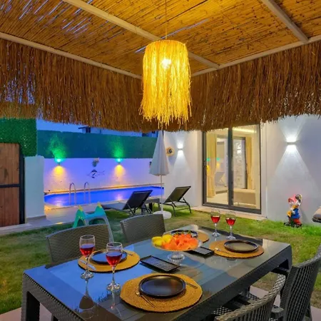 Villa Sitrin 1 *